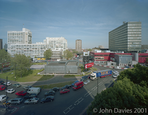 Elephant & Castle roundabout (c) John Davies 2001
